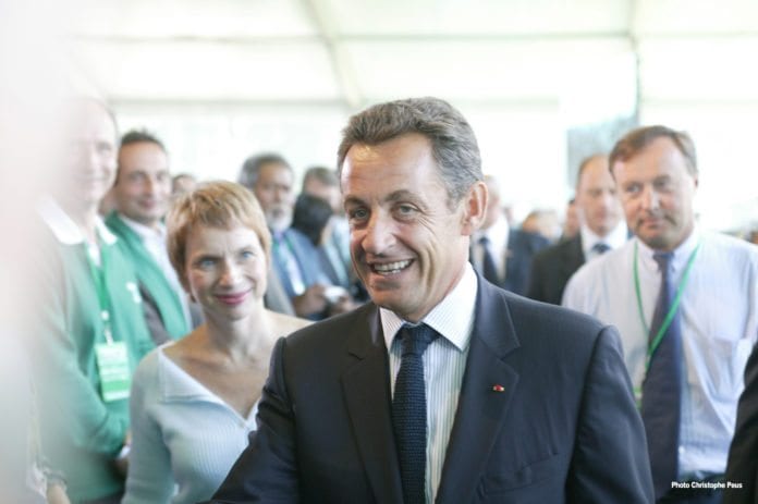 Nicolas Sarkozy hevder han har et godt forhold til Israels statsminister Benjamin Netanyahu. Foto: MENEF, flickr.com.
