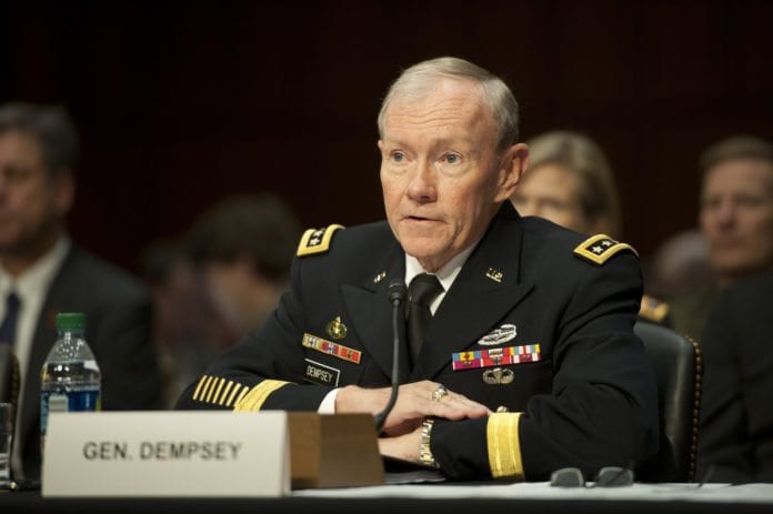 Den amerikanske generalen og forsvarssjefen Martin Dempsey mener Israel og USA nå ser ulikt på hvordan man skal behandle Iran-problemet. Foto: Erin A. Kirk-Cuomo, den amerikanske forsvarssjefens kontor.