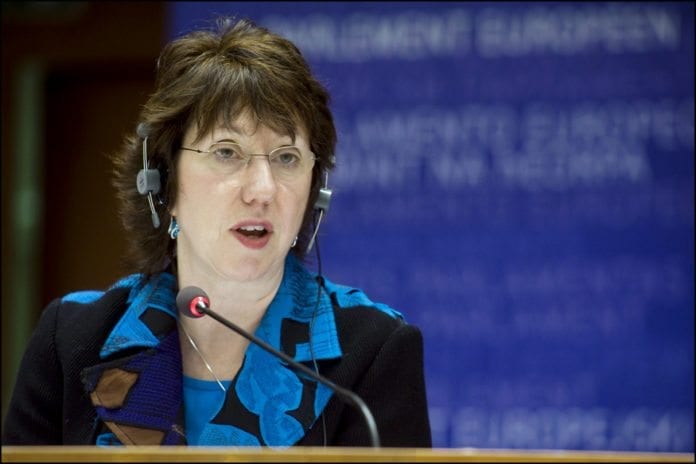 Catherine Ashton hevder hun har blitt misforstått av Israel, som mandag anklaget henne for å trekke paralleller mellom skyteepisoden i Toulouse og barns lidelser på Gaza-stripen. (Foto: EU-parlamentet) Catherine Ashton hevder hun har blitt misforstått av Israel, som mandag anklaget henne for å trekke paralleller mellom skyteepisoden i Toulouse og barns lidelser på Gaza-stripen. (Foto: EU-parlamentet)