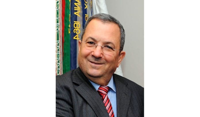 Ehud Barak mener år 2012 blir et avgjørende år når det gjelder atomtrusselen fra Iran. (Foto: Robert D. Ward, Pentagon) Ehud Barak mener år 2012 blir et avgjørende år når det gjelder atomtrusselen fra Iran. (Foto: Robert D. Ward, Pentagon)