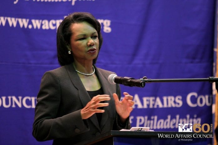 Condoleezza Rice skal blant annet møte forsvarsminister Ehud Barak under sitt opphold i Israel. (Foto: World Affairs Council of Philadelphia) Condoleezza Rice skal blant annet møte forsvarsminister Ehud Barak under sitt opphold i Israel. (Foto: World Affairs Council of Philadelphia)