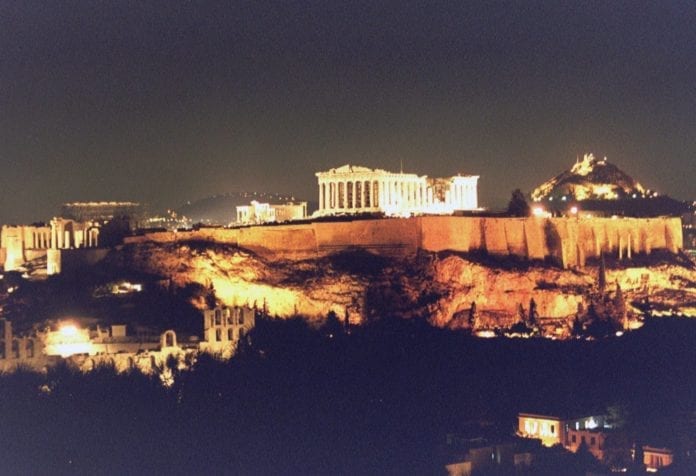 En felleskonferanse for Israel, Kypros og Hellas vedrørende miljø- og energispørsmål, ble arrangert i Athen forrige uke. (Foto: Arian Zweggers) En felleskonferanse for Israel, Kypros og Hellas vedrørende miljø- og energispørsmål, ble arrangert i Athen forrige uke. (Foto: Arian Zweggers)