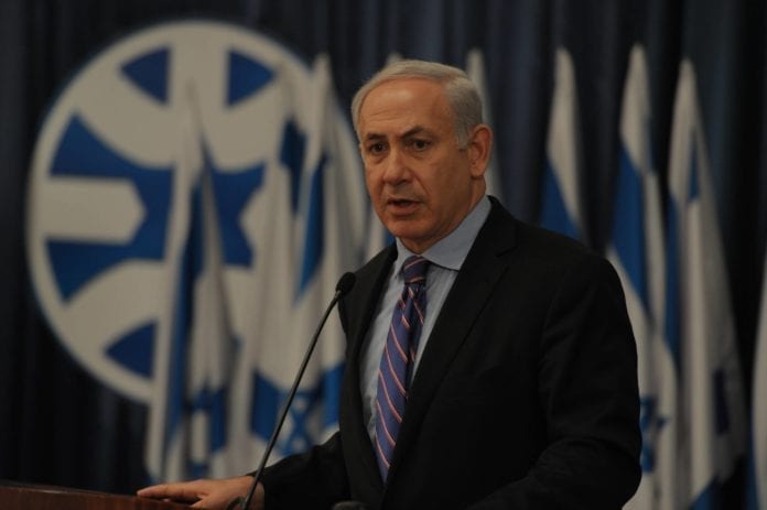 Statsminister Benjamin Netanyahu vil presentere for PA-statsminister Fayyad sikkerhetsordningene som er nødvendige for Israel ved en sluttavtale med palestinerne. (Foto: GPO) Statsminister Benjamin Netanyahu vil presentere for PA-statsminister Fayyad sikkerhetsordningene som er nødvendige for Israel ved en sluttavtale med palestinerne. (Foto: GPO)