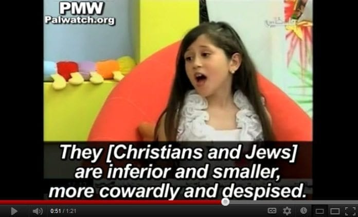 Nok et barneprogram på palestinsk fjernsyn lærer barna opp i hat og antisemittisme. (Foto: Skjermdump fra Youtube.com) Nok et barneprogram på palestinsk fjernsyn lærer barna opp i hat og antisemittisme. (Foto: Skjermdump fra Youtube.com)