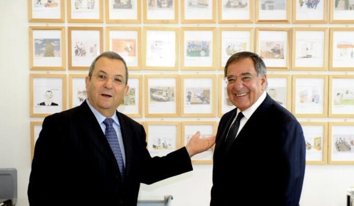 Israels forsvarsminister Ehud Barak (f.v.) og USAs forsvarsminister Leon Panetta. (Foto: Den amerikanske ambassaden i Tel Aviv) Israels forsvarsminister Ehud Barak (f.v.) og USAs forsvarsminister Leon Panetta. (Foto: Den amerikanske ambassaden i Tel Aviv)