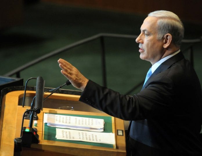 Statsminister Benjamin Netanyahu (bildet) og forsvarsminister Ehud Barak er i hardt vær om dagen, ettersom deres mer konfronterende linje mot Iran mister stadig flere tilhengere i Israel. (Foto: GPO) Statsminister Benjamin Netanyahu (bildet) og forsvarsminister Ehud Barak er i hardt vær om dagen, ettersom deres mer konfronterende linje mot Iran mister stadig flere tilhengere i Israel. (Foto: GPO)