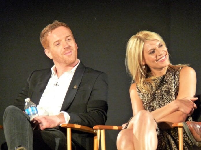 Damian Lewis og Claire Danes vant begge Emmy-priser for sine roller i den populære fjernsynsserien Homeland. (Foto: flickr.com) Damian Lewis og Claire Danes vant begge Emmy-priser for sine roller i den populære fjernsynsserien Homeland. (Foto: flickr.com)