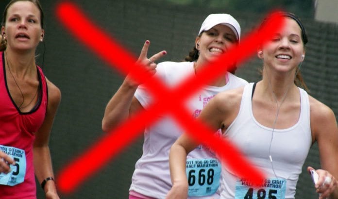 Hamas-myndighetene på Gaza-stripen vil ikke se noen kvinner løpe maraton. (Illustrasjonsfoto: RVWithTito, flickr.com) Hamas-myndighetene på Gaza-stripen vil ikke se noen kvinner løpe maraton. (Illustrasjonsfoto: RVWithTito, flickr.com)