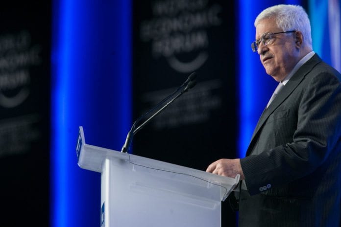 PA-president Mahmoud Abbas under en konferanse i World Economic Forum, våren 2013. (Foto: Benedikt von Loebell, WEF) PA-president Mahmoud Abbas under en konferanse i World Economic Forum, våren 2013. (Foto: Benedikt von Loebell, WEF)