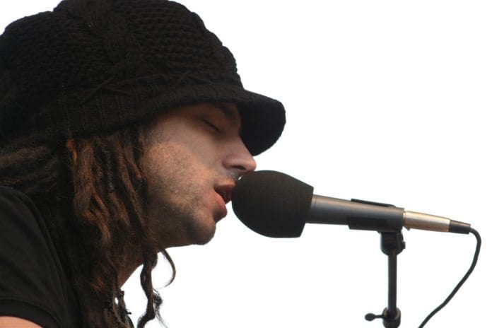 Den israelske popartisten Idan Raichel, selve hjernen og hjertet av Idan Raichel Project (Foto: Beth B, flickr.com) Den israelske popartisten Idan Raichel, selve hjernen og hjertet av Idan Raichel Project (Foto: Beth B, flickr.com)