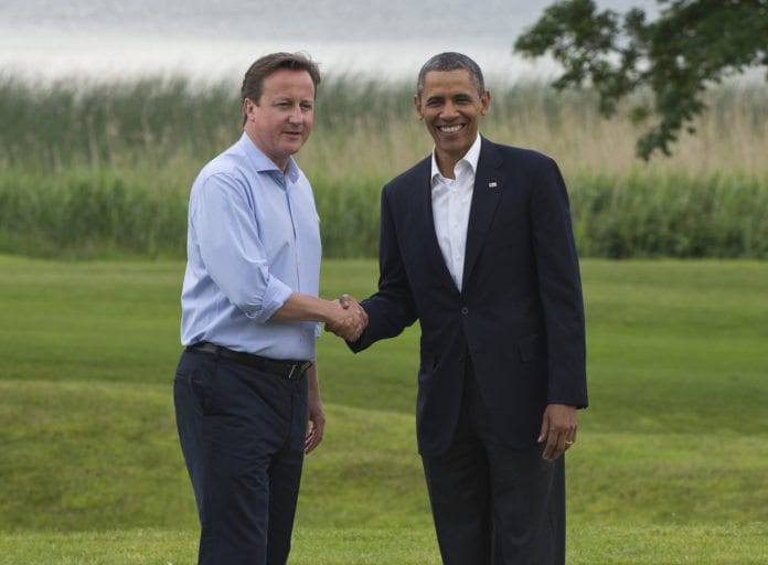 For at iranerne skal få mest mulig ut av atomforhandlingene, er målet å splitte disse to: Storbritannias statsminister David Cameron (f.v.) og USAs president Barack Obama. Bildet er tatt under G8-møtet tidligere i år. (Foto: G8 UK, flickr.com) For at iranerne skal få mest mulig ut av atomforhandlingene, er målet å splitte disse to: Storbritannias statsminister David Cameron (f.v.) og USAs president Barack Obama. Bildet er tatt under G8-møtet tidligere i år. (Foto: G8 UK, flickr.com)