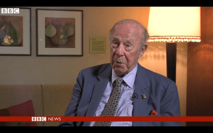 USAs tidligere utenriksminister George Shultz maner P5+1 til forsiktighet i atomforhandlingene. (Foto: Skjermdump fra BBC News, YouTube.com) USAs tidligere utenriksminister George Shultz maner P5+1 til forsiktighet i atomforhandlingene. (Foto: Skjermdump fra BBC News, YouTube.com)