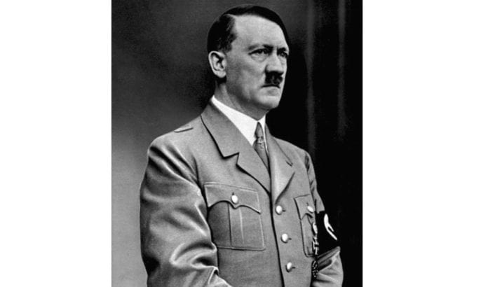 En ung Oslo-kvinne som ringte MIFF uttrykte drøm om at Adolf Hitler skulle leve slik at han kunne brenne jøder i helvete. (Foto: Bundesarchiv, Wikimedia Commons) En ung Oslo-kvinne som ringte MIFF uttrykte drøm om at Adolf Hitler skulle leve slik at han kunne brenne jøder i helvete. (Foto: Bundesarchiv, Wikimedia Commons)