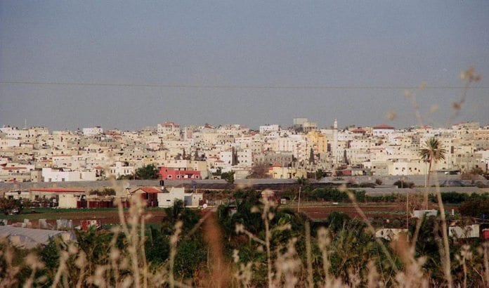 Den avslørte terrorcellen hadde sin base i byen Kalkilya på Vestbredden. (Illustrasjonsfoto: Wikimedia Commons.) Den avslørte terrorcellen hadde sin base i byen Kalkilya på Vestbredden. (Illustrasjonsfoto: Wikimedia Commons.)