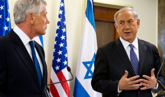 Statsminister Benjamin Netanyahu i en felles pressekonferanse med USAs forsvarsminister Chuck Hagel i Jerusalem i mai 2014. (Foto: Erin A. Kirk-Cuomo) Statsminister Benjamin Netanyahu i en felles pressekonferanse med USAs forsvarsminister Chuck Hagel i Jerusalem i mai 2014. (Foto: Erin A. Kirk-Cuomo)