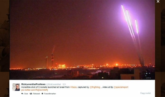 Dette bildet av raketter som er avfyrt fra Gaza mot Israel ble tatt tirsdag kveld, og publisert på Twitter. (Foto: Skjermdump fra Twitter) Dette bildet av raketter som er avfyrt fra Gaza mot Israel ble tatt tirsdag kveld, og publisert på Twitter. (Foto: Skjermdump fra Twitter)