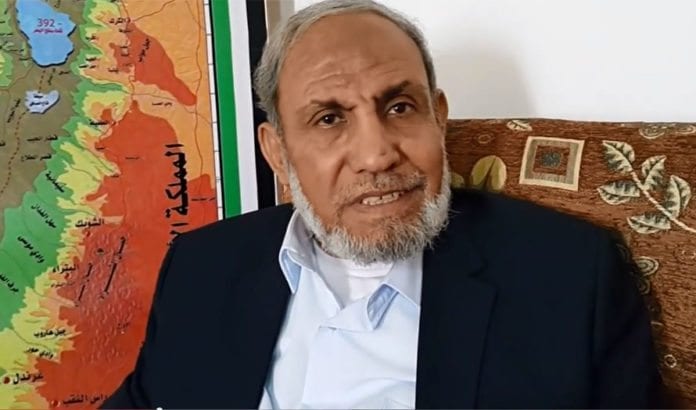 Mahmoud Al-Zahar påstår at Donald Trump er jøde. (Foto: Skjermdump fra YouTube, ikke fra intervjuet som er omtalt i saken) Mahmoud Al-Zahar påstår at Donald Trump er jøde. (Foto: Skjermdump fra YouTube, ikke fra intervjuet som er omtalt i saken)