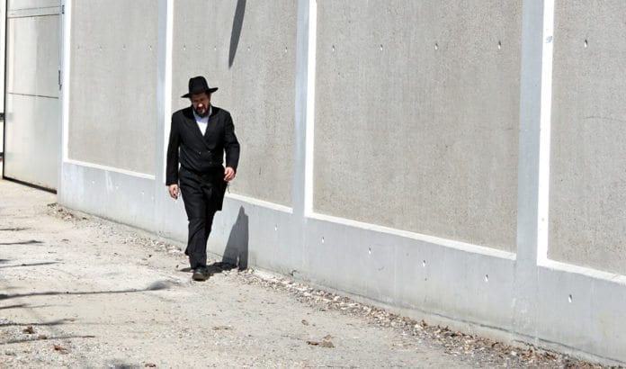 Ikke alle israelere ville anbefalt en fransk jøde å flytte til Israel. (Illustrasjonsfoto: MortAuPat, flickr) Ikke alle israelere ville anbefalt en fransk jøde å flytte til Israel. (Illustrasjonsfoto: MortAuPat, flickr)