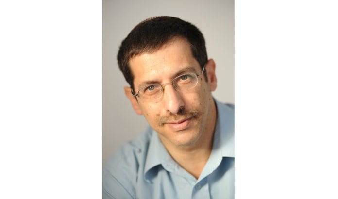 Minister, Knesset-politiker og journalist Uri Orbach døde mandag 16. februar, 54 år gammel. (Foto: Wikimedia Commons) Minister, Knesset-politiker og journalist Uri Orbach døde mandag 16. februar, 54 år gammel. (Foto: Wikimedia Commons)