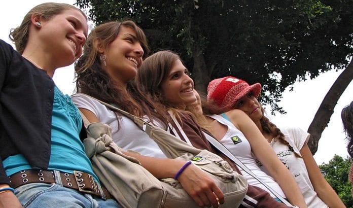 Israelerne ligger på 11. plass blant verdens mest lykkelige befolkninger. (Illustrasjonsfoto: shira gal, flickr)