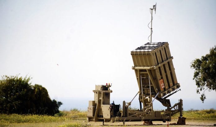 Iron Dome-batteri utplassert ved Ashkelon. (Illustrasjonsfoto: IDF / Flickr.com) Iron Dome-batteri utplassert ved Ashkelon. (Illustrasjonsfoto: IDF / Flickr.com)