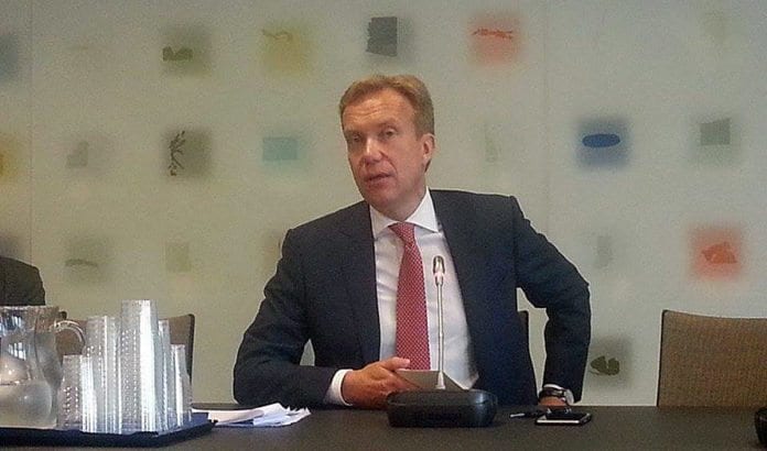 Børge Brende møtte MIFF og andre interesseorganisasjoner i Utenriksdepartementet mandag 14. september. (Foto: Conrad Myrland)