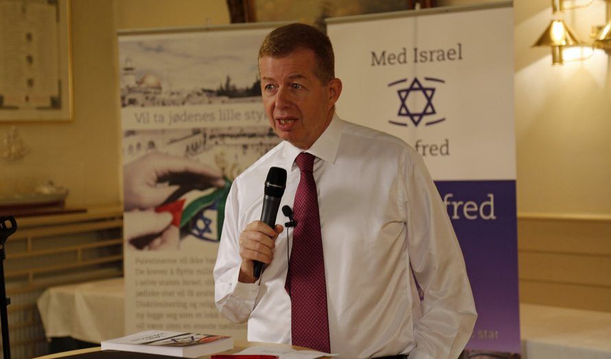 Israels ambassadør Raphael Schutz. (Foto: Tor-Bjørn Nordgaard)