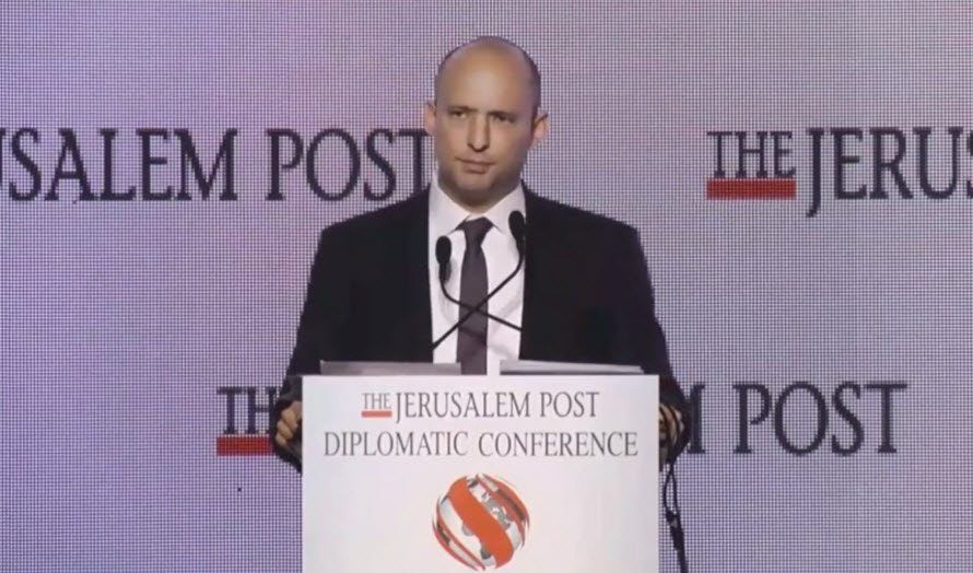 Utdanningsminister Naftali Bennett. (Skjermdump fra video fra Israel Video Network)
