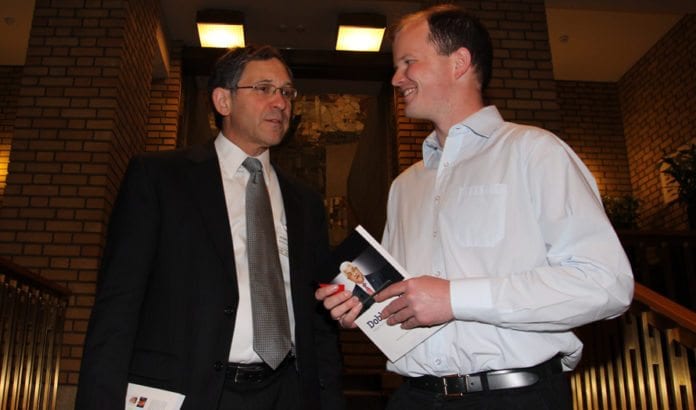 Itamar Marcus på Stortinget i mai 2012 da MIFF lanserte den norske utgaven av boken Dobbeltspill. (Arkivfoto: MIFF) Itamar Marcus på Stortinget i mai 2012 da MIFF lanserte den norske utgaven av boken Dobbeltspill. (Arkivfoto: MIFF)