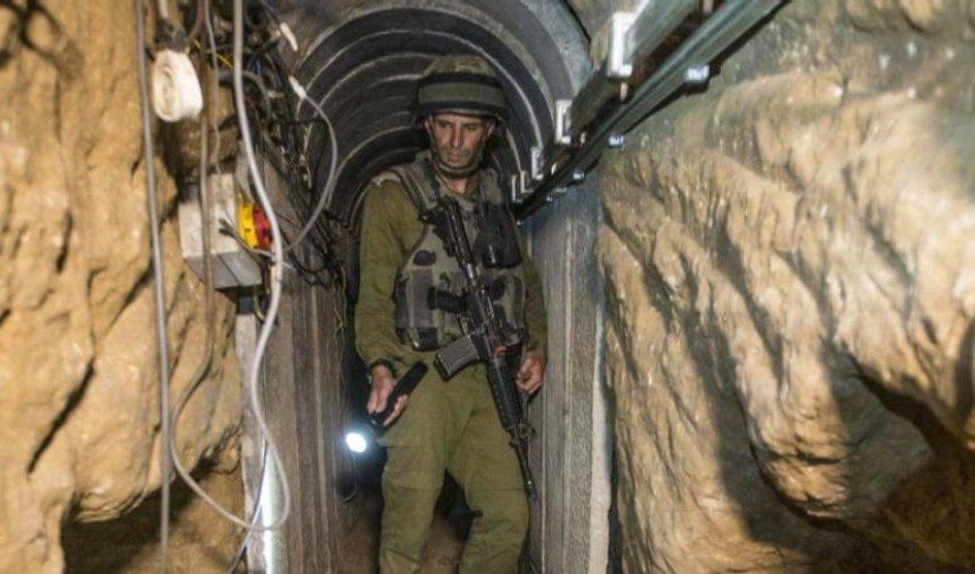Israelsk soldat i en tunnel (Illustrasjonsfoto: IDF)