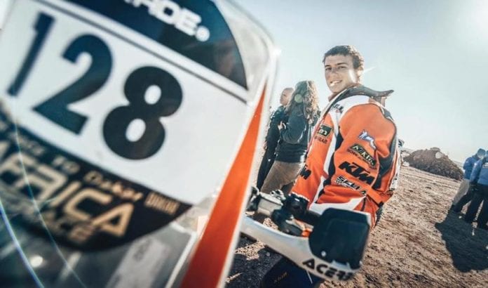 Den israelske enduroføreren Gev Teddy Sella (18) fikk oppleve nordmenns gode sportsånd. (Foto: Skjermdump Facebook) Den israelske enduroføreren Gev Teddy Sella (18) fikk oppleve nordmenns gode sportsånd. (Foto: Skjermdump Facebook)