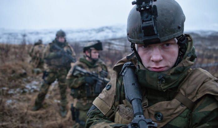 Kadetter fra Sjøkrigsskolen skal til Israel på studietur. (Illustrasjonsfoto: Thor Håkon Bredesen/Forsvaret) Kadetter fra Sjøkrigsskolen skal til Israel på studietur. (Illustrasjonsfoto: Thor Håkon Bredesen/Forsvaret)
