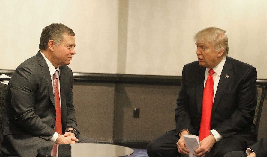 Kong Abdullah av Jordan møtte Donald Trump torsdag. (Foto: Royal Hashemite Court RHC