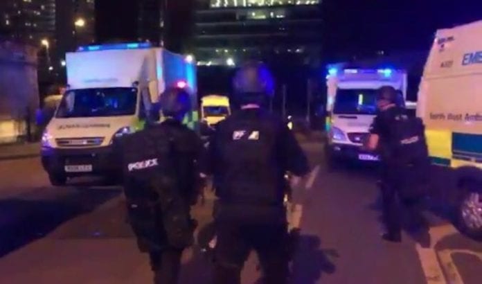 Over 20 personer ble drept og nesten 60 skadet i et terrorangrep i Manchester mandag. (Foto: Twitter) Over 20 personer ble drept og nesten 60 skadet i et terrorangrep i Manchester mandag. (Foto: Twitter)