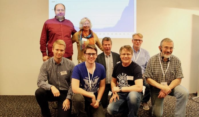 Dette er MIFFs nye hovedstyre. Øverst fra venstre: Kjetil Ravn Hansen og Astrid Salvesen Shwartz. Nederst fra venstre: Lars Nordgård (vara), Kristoffer Vikan, Frode Jacobsen, Bengt-Ove Nordgård, Lewi Brevik (vara) og Jan Benjamin Rødner. Nestleder Morten Fjell Rasmussen og varamedlem Hanne Christine Øvrejorde var ikke til stede. (Foto: Bjarte Bjellås) Dette er MIFFs nye hovedstyre. Øverst fra venstre: Kjetil Ravn Hansen og Astrid Salvesen Shwartz. Nederst fra venstre: Lars Nordgård (vara), Kristoffer Vikan, Frode Jacobsen, Bengt-Ove Nordgård, Lewi Brevik (vara) og Jan Benjamin Rødner. Nestleder Morten Fjell Rasmussen og varamedlem Hanne Christine Øvrejorde var ikke til stede. (Foto: Bjarte Bjellås)