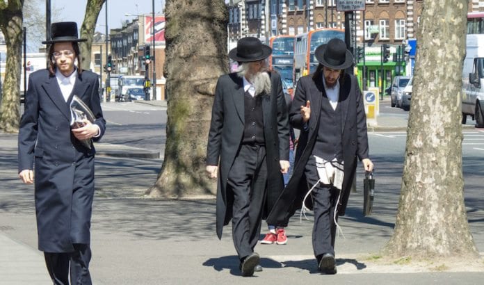 Jøder-i-London Mange jøder i Storbritannia vurderer å forlate landet på grunn av antisemittisme. (Foto: Dave Collier/Flickr)