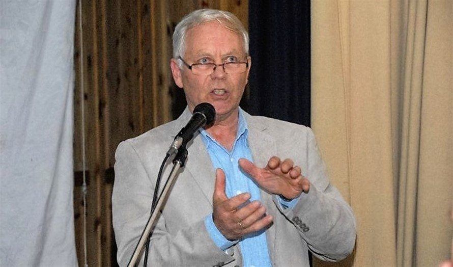 Ola E. Hals i MIFF Grenland: Midtøsten og Israel. Oppspinn og internasjonal lov!