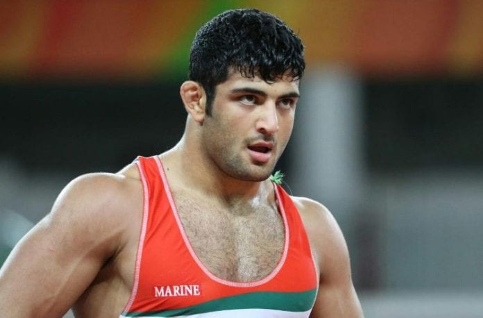 Ali Reza Karimi Iranske Ali Reza Karimi ga opp drømmen om å bli verdensmester for å unngå å møte israelsk motstand. (Foto: Wikipedia)