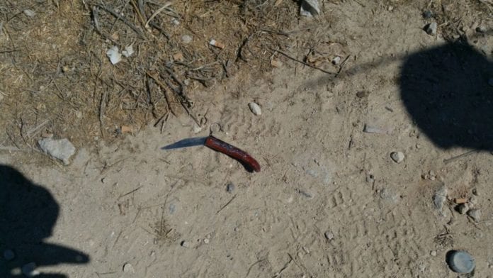 kniv_vestbredden En palestiner ble pågrepet utenfor en bosetning med denne kniven. Ifølge IDF planla han terror. (Foto: IDF)