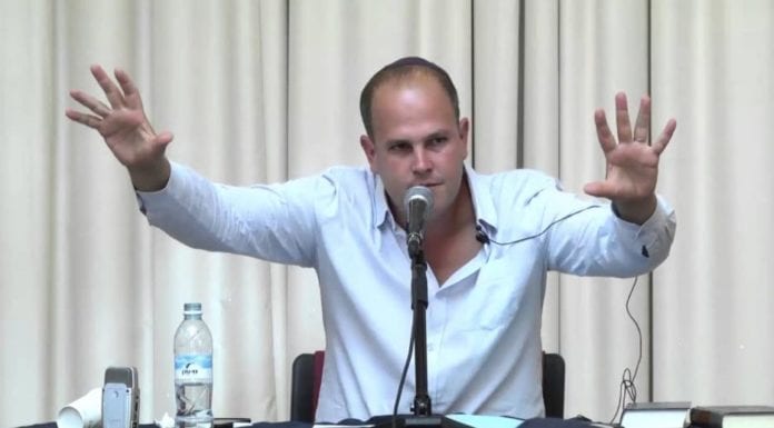 Filosof Micah Goodman er tilknyttet Shalom Hartman Institute i Jerusalem. Han har skrevet en rekke bøker. Catch 67 utgitt i 2017 ble en bestselger. (Skjermdump: YouTube) Filosof Micah Goodman er tilknyttet Shalom Hartman Institute i Jerusalem. Han har skrevet en rekke bøker. Catch 67 utgitt i 2017 ble en bestselger. (Skjermdump: YouTube)