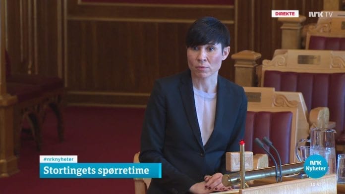 Utenriksminister Ine Søreide Eriksen. (Skjermdump fra NRKs sending fra den muntlige spørretimen på Stortinget 11. april 2018) Utenriksminister Ine Søreide Eriksen. (Skjermdump fra NRKs sending fra den muntlige spørretimen på Stortinget 11. april 2018)