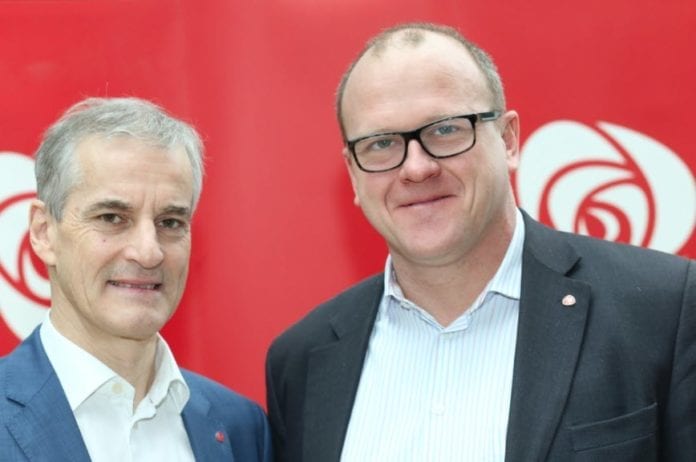 Frode Jacobsen, leder i Oslo Arbeiderparti, sammen med partileder Jonas Gahr Støre. (Foto: Bernt Sønvisen, flickr) Frode Jacobsen, leder i Oslo Arbeiderparti, sammen med partileder Jonas Gahr Støre. (Foto: Bernt Sønvisen, flickr)