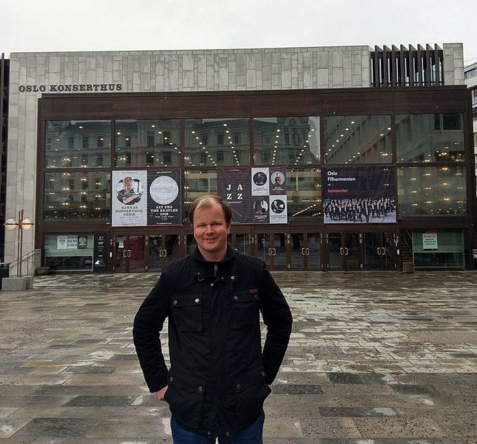 Siste helg i april ønsker Conrad Myrland og MIFF velkommen til 40-årsfeiring av MIFF på Scandic Fornebu og 70-årsfeiring av Israel i Oslo Konserthus. (Foto: MIFF) Siste helg i april ønsker Conrad Myrland og MIFF velkommen til 40-årsfeiring av MIFF på Scandic Fornebu og 70-årsfeiring av Israel i Oslo Konserthus. (Foto: MIFF)