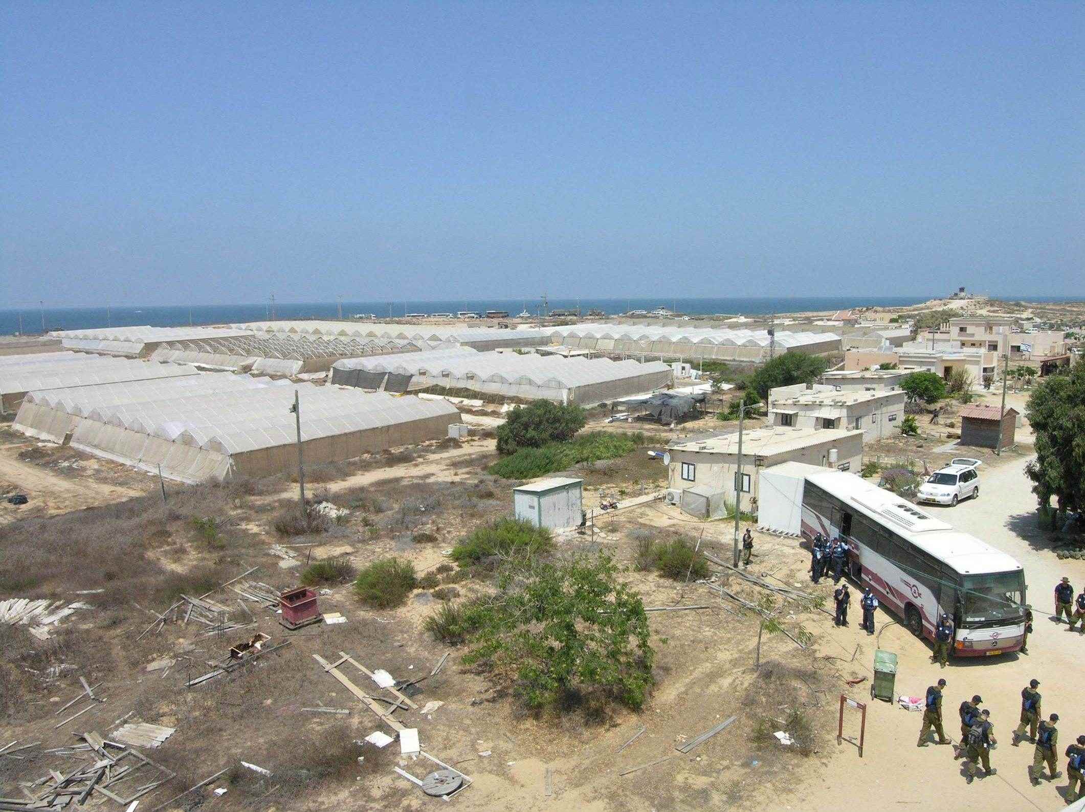 Israel etterlot seg store drivhus da de forlot Gaza, men istedenfor å dyrke tomater valgte Hamas å bruke dem som treningsleir for terrorister.