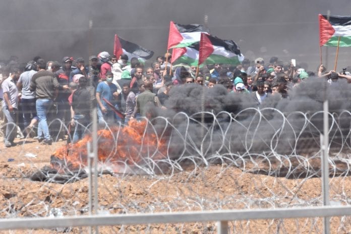 Gaza_protester Det israelske forsvaret er forberedt på nye og voldelige protester langs Gaza-grensen tirsdag. (Foto: IDF Spokesperson)