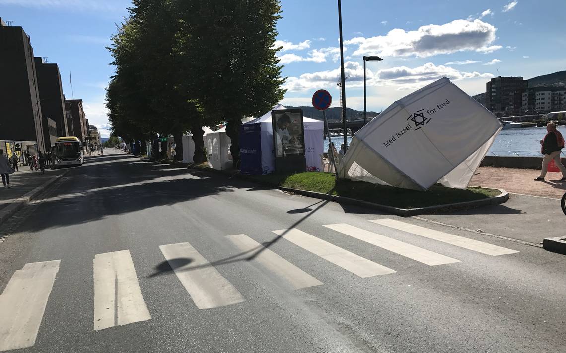 MIFFs lokalforening hadde nylig investert 13.600 kroner i teltet som ble ødelagt. (Foto: Sigurd Eikaas)