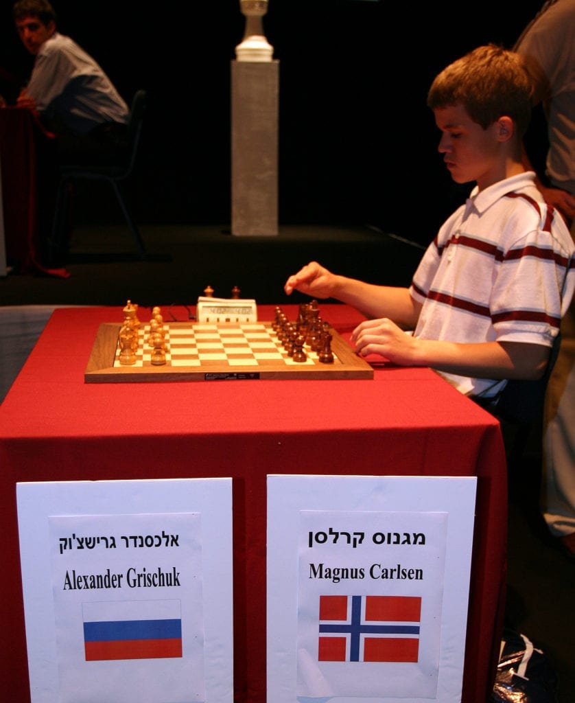 Magnus Carlsen, som siden skulle vinne alt som var mulig i sjakkens verden, kunne den gang ikke hindre at den russiske stormesteren Aleksandr Grisjtsjuk vant turneringen.