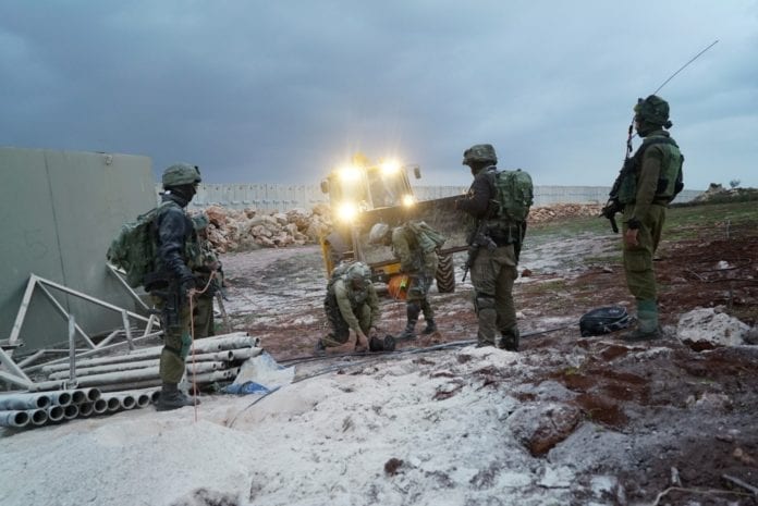 WhatsApp_Image_2018-12-04_at_18.19.09 Israelske soldater leter etter Hizbollah-tuneller langs grensen mot Libanon den 4. desember. (Foto: Det israelske forsvaret)