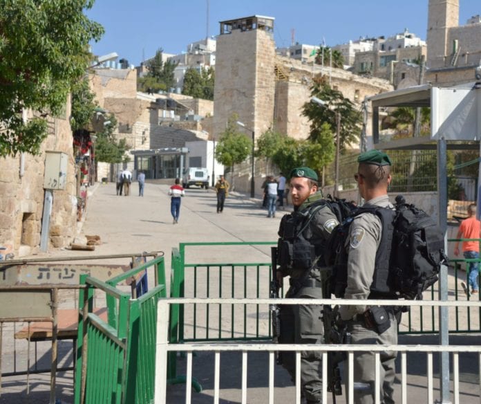 Hebron_knivstikking